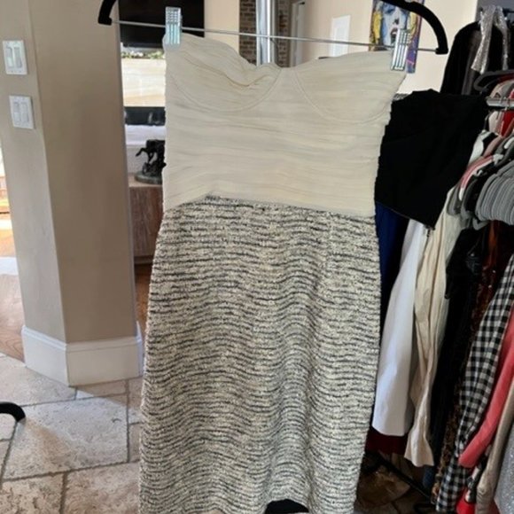 DRESS - Picture 2 of 3